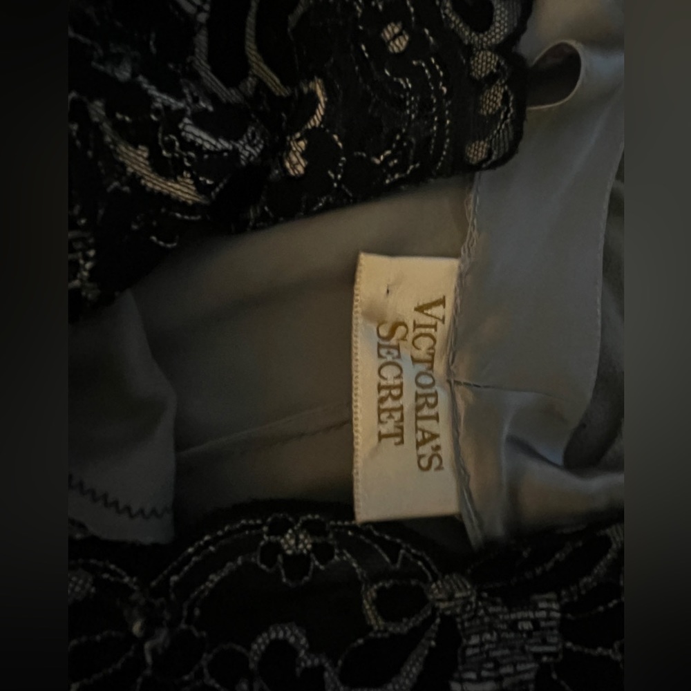 vintage victoria secret slip dress with slit 🪩🦢🪽 - Picture 4 of 4